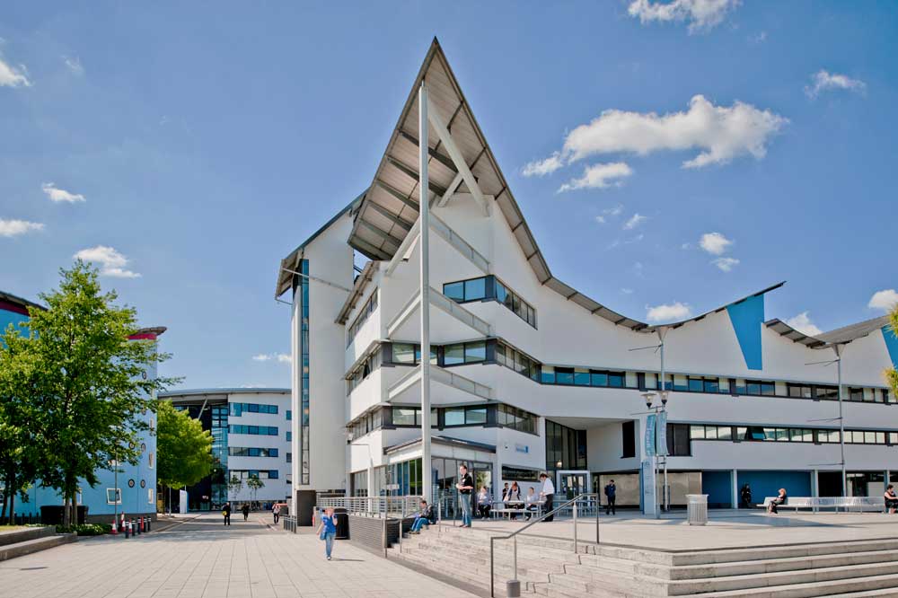 Postgraduate Scholarship at UEL(University of East London) for 2024–2025